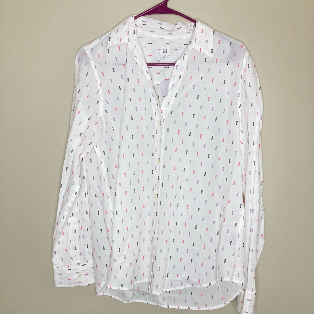NWT Gap Long Sleeve Button Down Shirt Medium